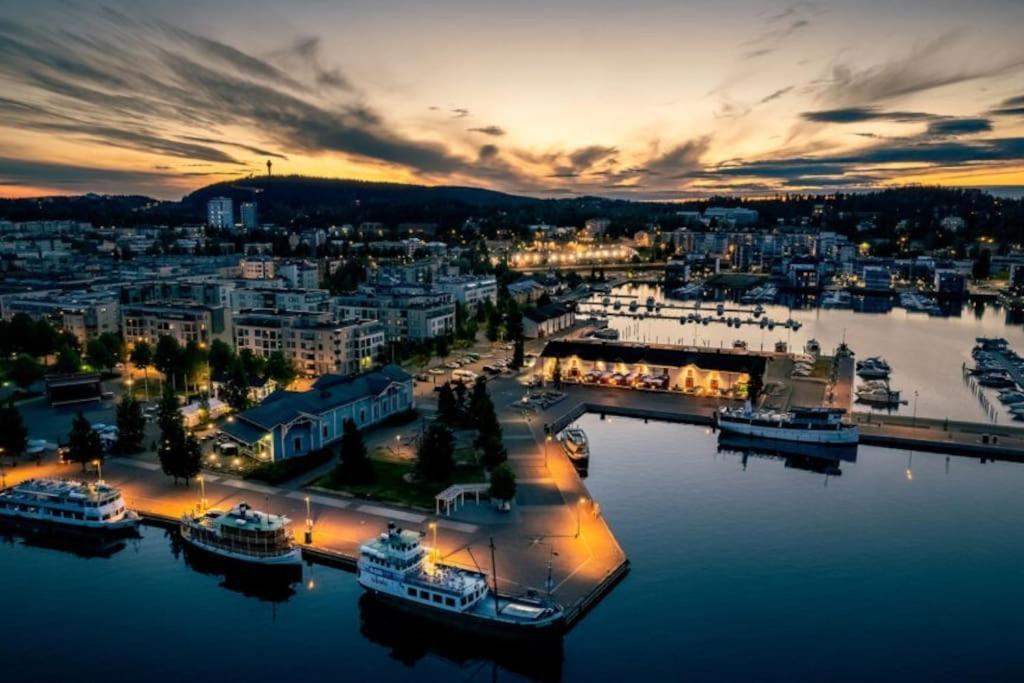 Mukava Saunallinen Kaksio Omalla Sisaeaenkaeynnillae Ja Ilmaisella Autopaikalla กัวปิโอ ภายนอก รูปภาพ