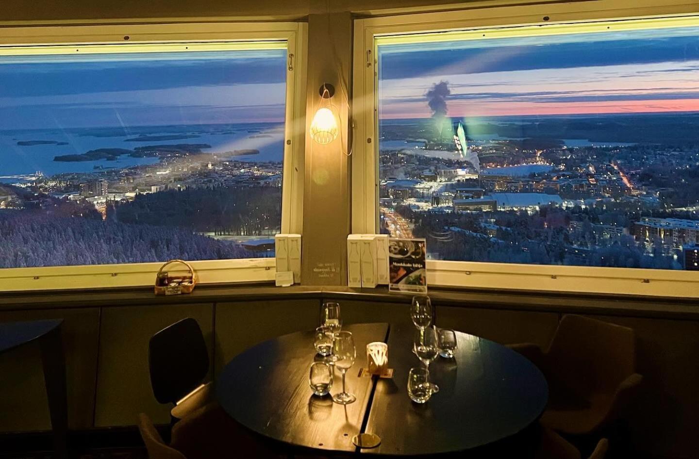 Mukava Saunallinen Kaksio Omalla Sisaeaenkaeynnillae Ja Ilmaisella Autopaikalla กัวปิโอ ภายนอก รูปภาพ